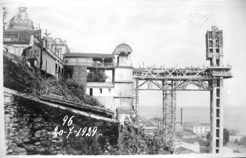 Construção da segunda torre do Elevador Lacerda